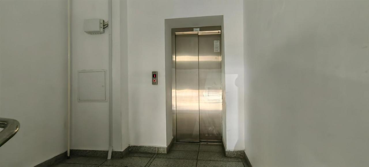 Apartament 1 Mai Bloc Nou-Self Check-In Craiova Exterior foto