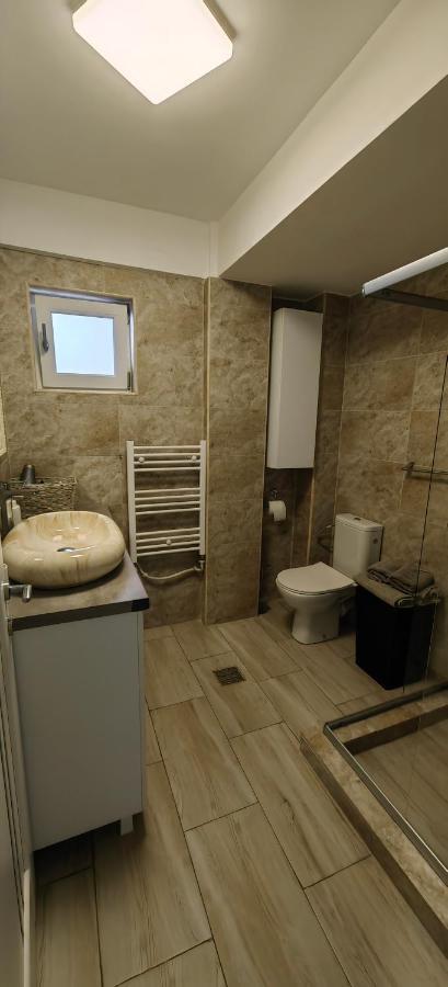 Apartament 1 Mai Bloc Nou-Self Check-In Craiova Exterior foto